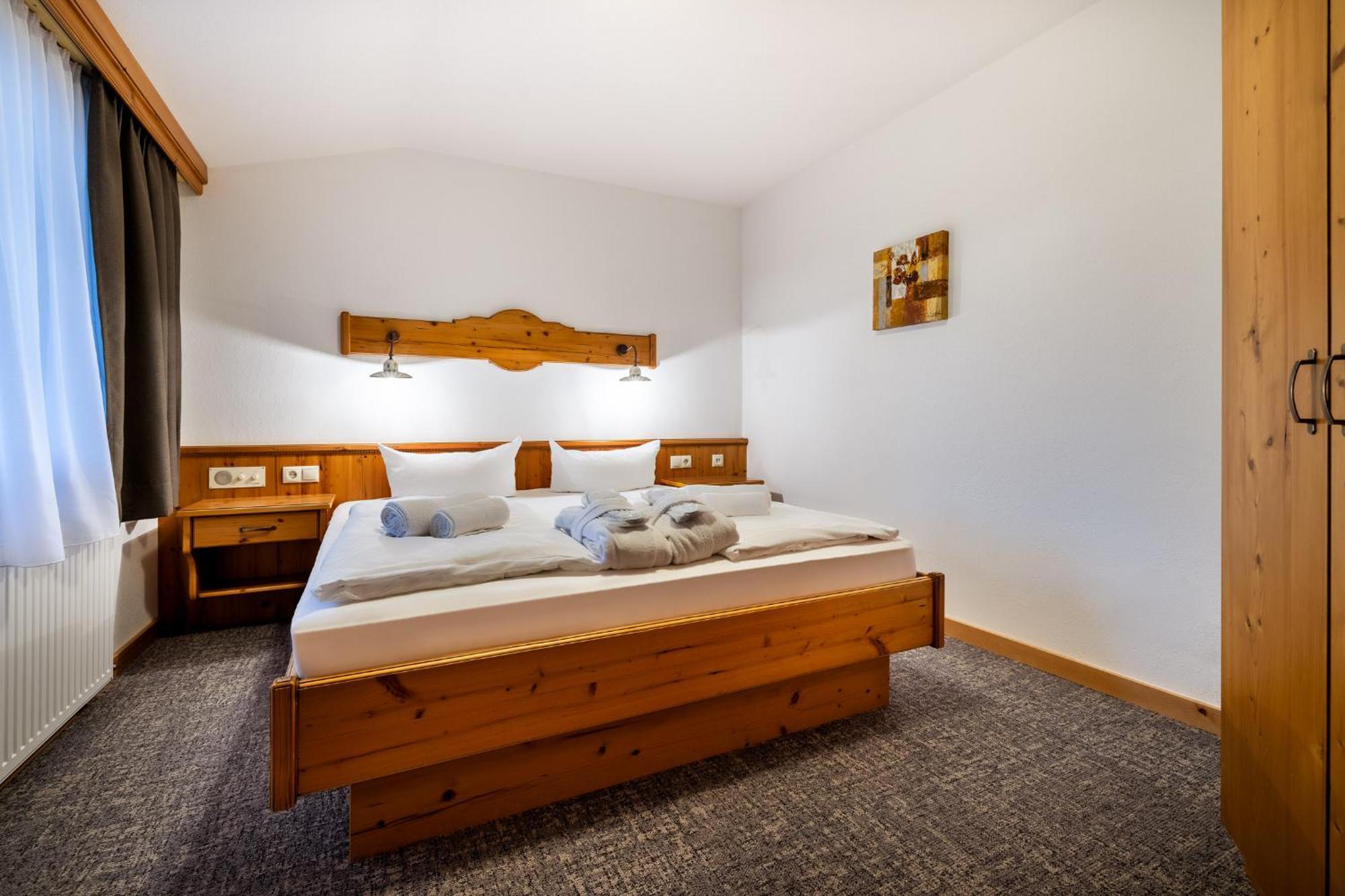 Hotel Bergzeit By Seven Flachau Habitación foto
